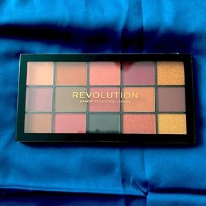 Make up Revolution London palette